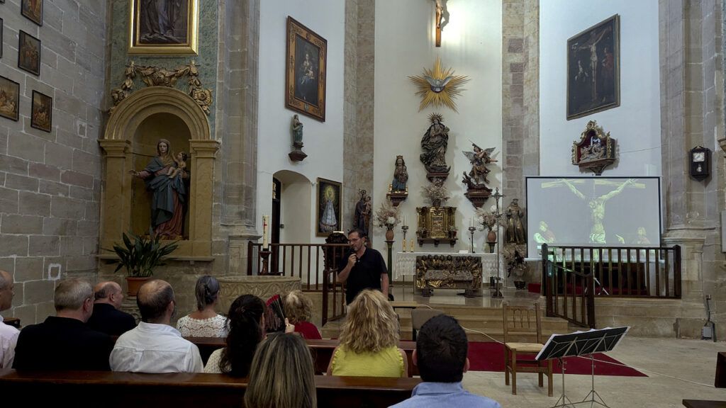 ESTHER NOVALGOS: Emoción, arte y raíces en Cuzcurrita del Río Tirón 2 Francisco Mir
