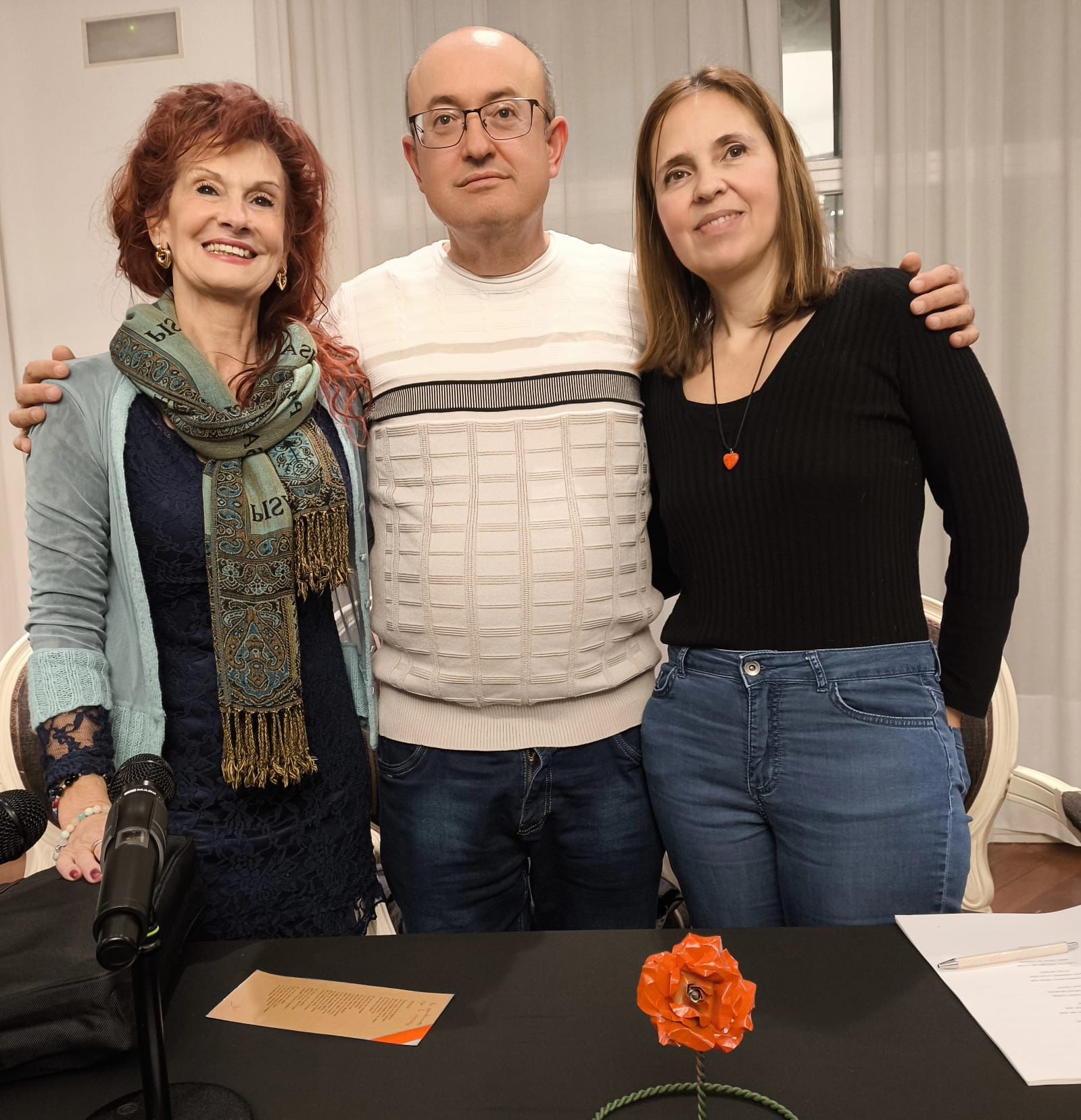 Segunda Jornada del II Ciclo de Poesía en el Círculo – Poemas a media tarde - 9 de noviembre de 2025 4 2025 11 09 POEMAS A MEDIA TARDE 22 de 17